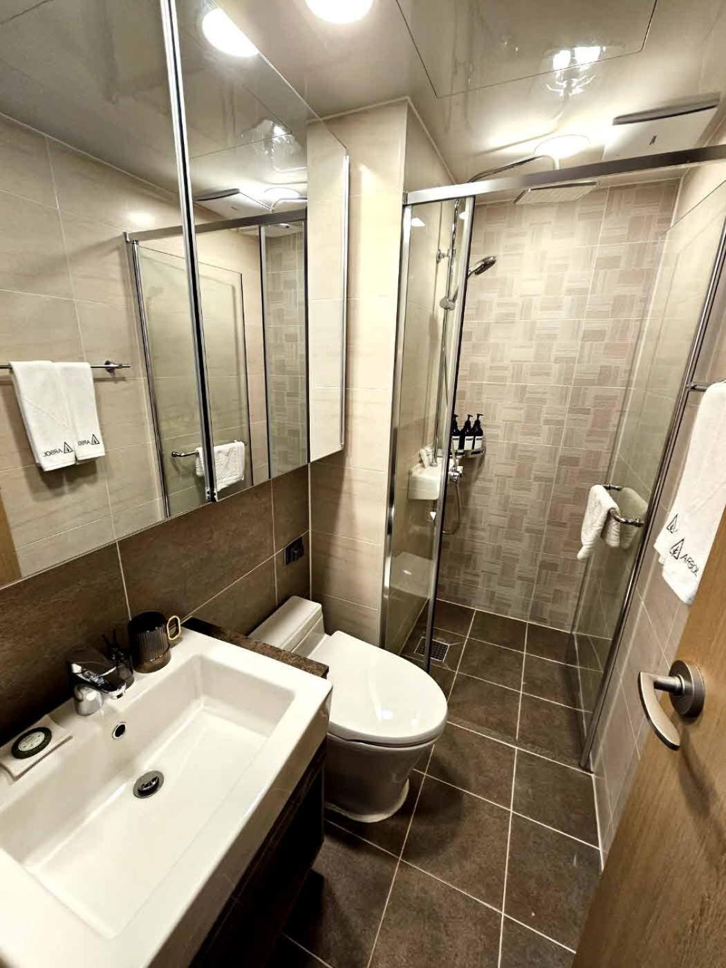Raviens라비앙즈 Hotel Busan Bagian luar foto