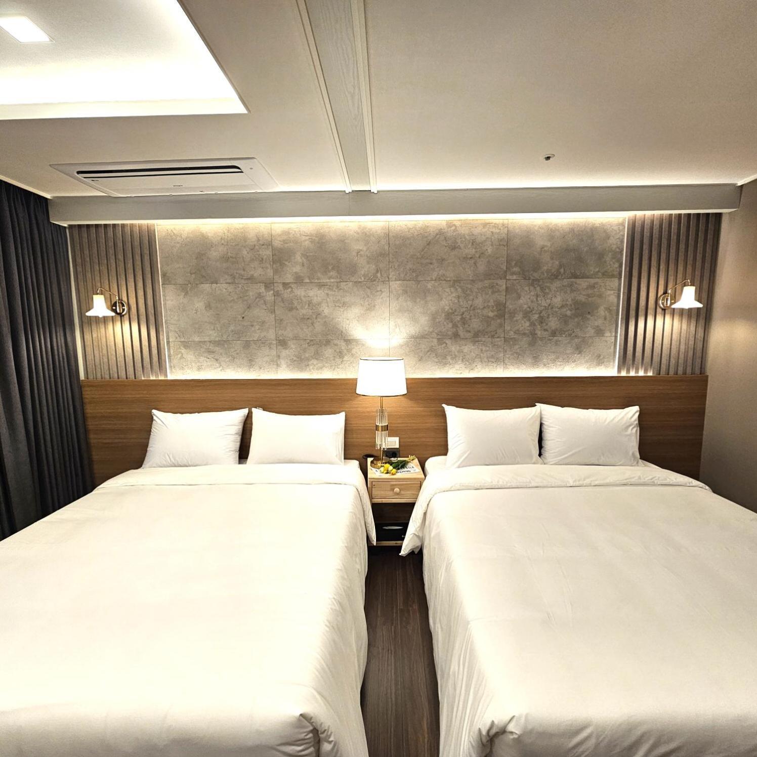 Raviens라비앙즈 Hotel Busan Bagian luar foto