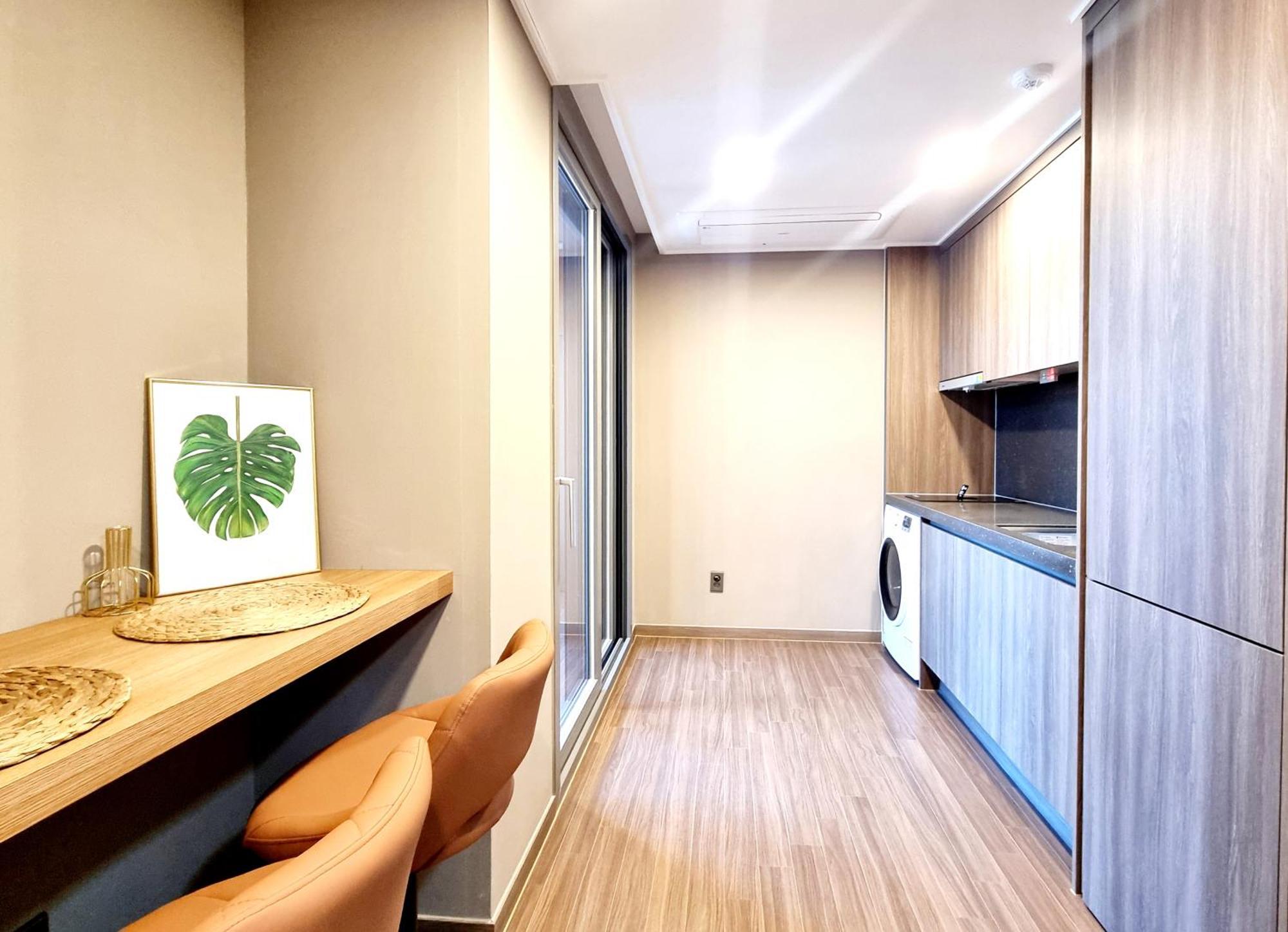 Raviens라비앙즈 Hotel Busan Bagian luar foto